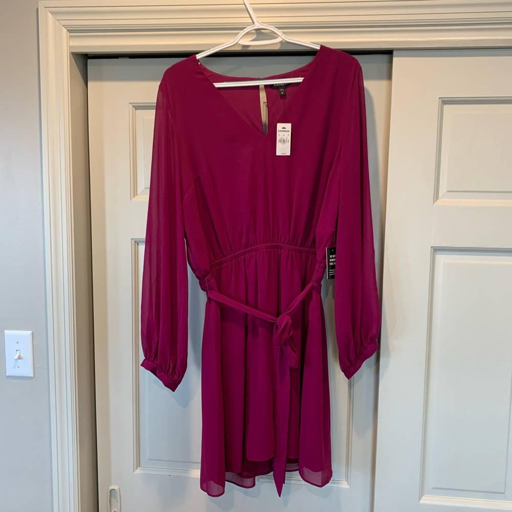 Express dress, maroon. Size:L long sleeves w/tie waist